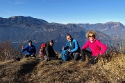 20 Da un poggio vista sul 'Quel ramo del Lago di Como'